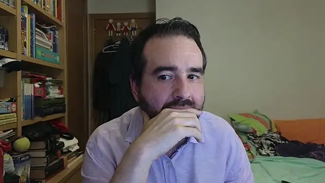 Snapshot of curiosillo83 chatting on 07-03-26, 03:40 curiosillo83 online show from 07-03-26, 03:40