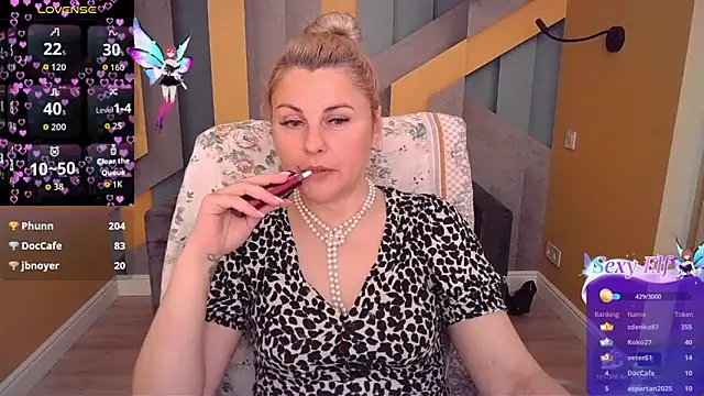 Candy Long online show from 05-22-26, 06:53