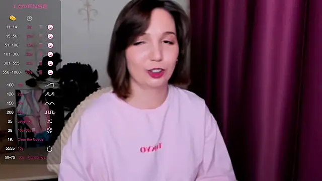 KindHazelHere  online show from 02-15-25, 05:28