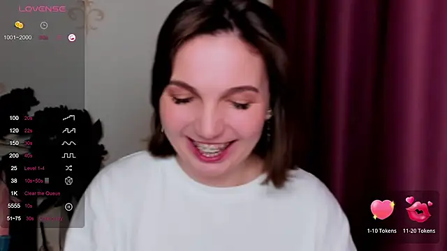 KindHazelHere  online show from 02-25-25, 09:35