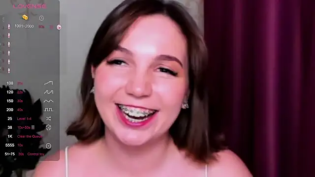 KindHazelHere  online show from 03-06-25, 07:10