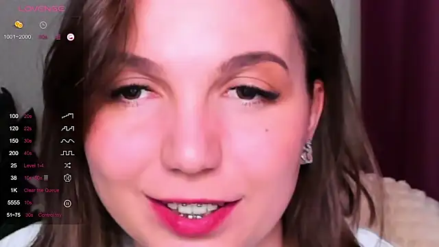 KindHazelHere  online show from 03-11-25, 04:32