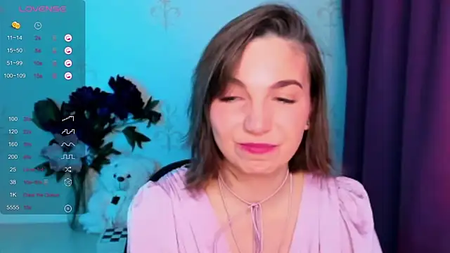 KindHazelHere  online show from 01-18-26, 06:34