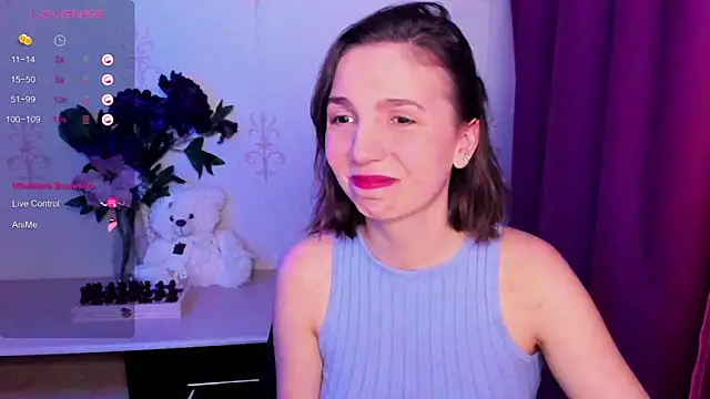 KindHazelHere  online show from 02-15-26, 07:51