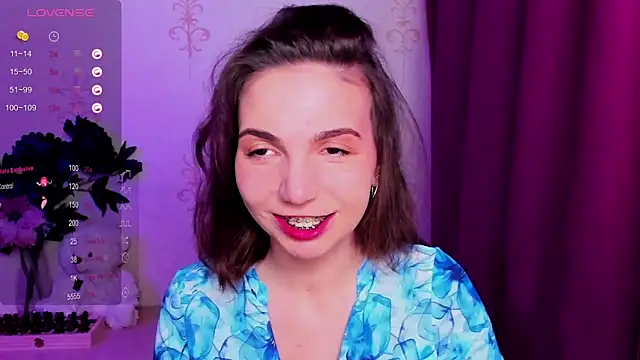 KindHazelHere  online show from 03-03-26, 05:08