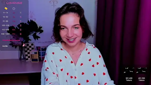 Snapshot of KindHazelHere_ chatting on 08-01-26, 05:50 KindHazelHere online show from 08-01-26, 05:50
