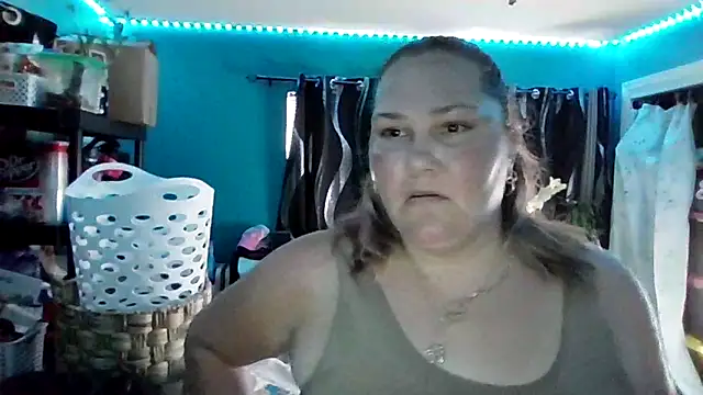 Snapshot of Sexynikki6969@xh chatting on 05-24-26, 10:37 Sexynikki6969xh online show from 05-24-26, 10:37