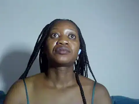 Snapshot of Hardnipples8 chatting on 01-26-25, 11:18 Hardnipples8 online show from 01-26-25, 11:18