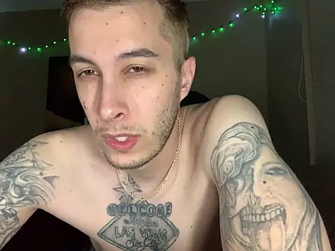 Snapshot of Bwcjoshbanks chatting on 07-13-26, 05:32 Bwcjoshbanks online show from 07-13-26, 05:32