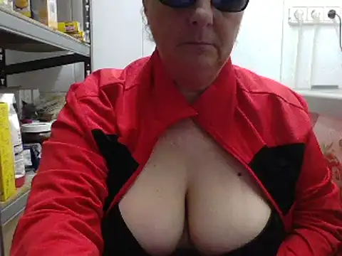 Snapshot of eroticjessitop chatting on 02-25-25, 09:02 eroticjessitop online show from 02-25-25, 09:02