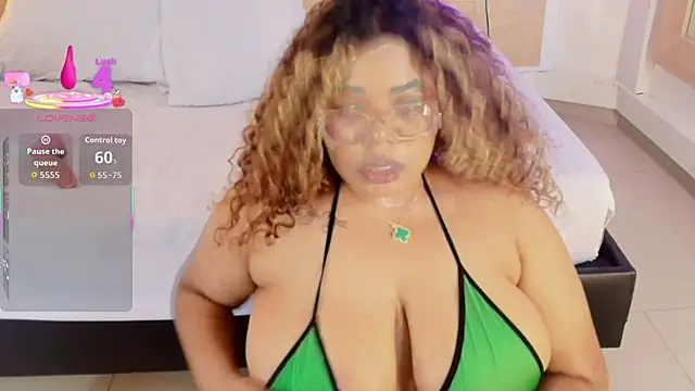  nickypurple  online show from 10-24-25, 07:32