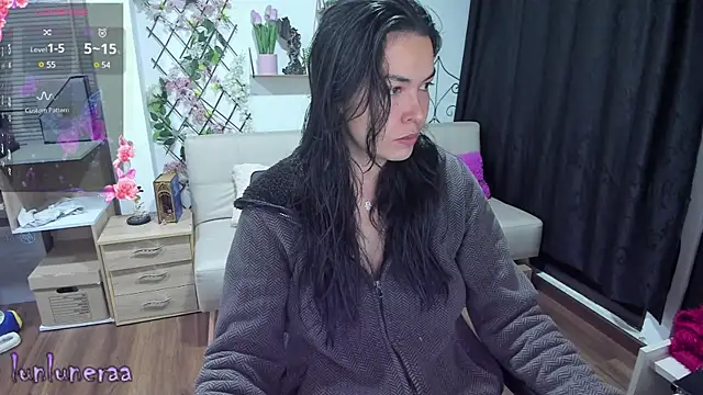 Lunlunera online show from 01-31-25, 05:09