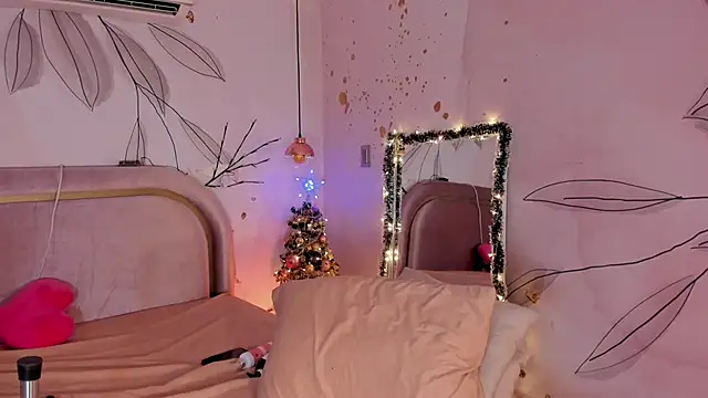 JESYSOZ23  online show from 12-29-24, 09:39