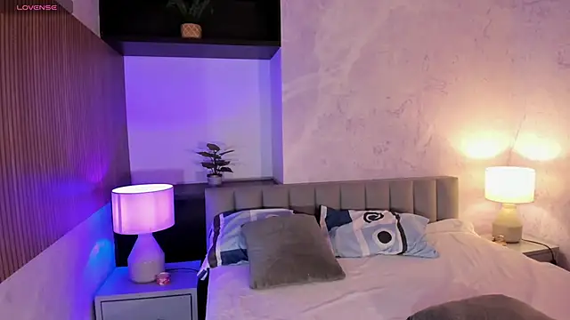 JESYSOZ23  online show from 02-12-25, 01:41