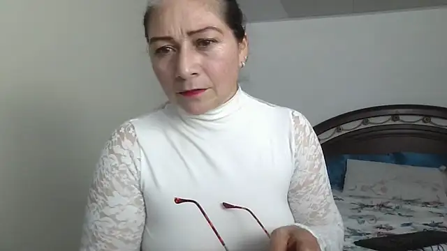 ruby-milf1 online show from 12-03-24, 10:18