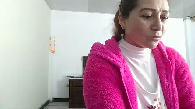 ruby-milf1 online show from 12-04-24, 03:48