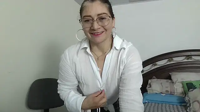 ruby-milf1 online show from 02-07-25, 12:09