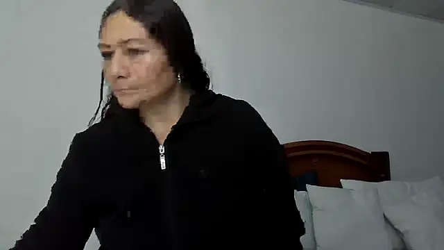 ruby-milf1 online show from 10-10-25, 11:04