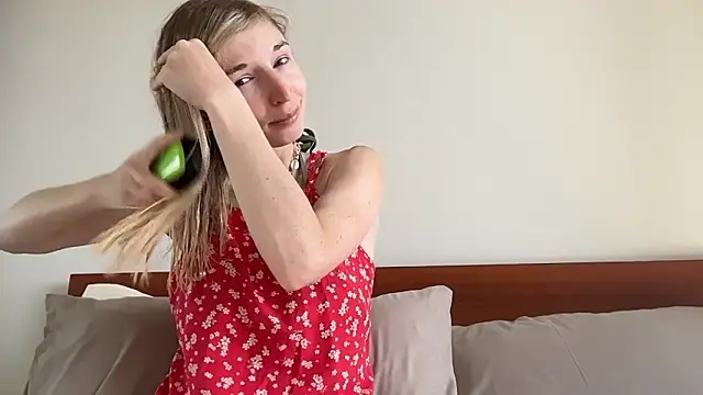 ivankai  online show from 12-23-25, 03:04