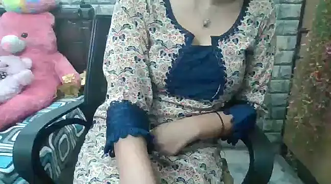 Sexy iknoor online show from 02-06-25, 04:31