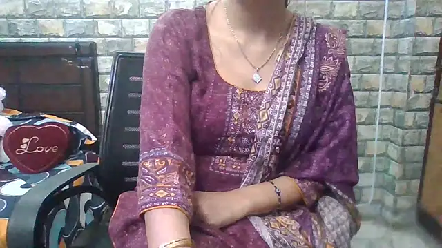 Sexy iknoor online show from 11-13-25, 04:33