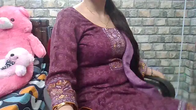 Sexy iknoor online show from 11-25-25, 04:23