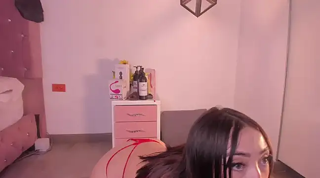 isa red hair online show from 01-13-25, 11:38