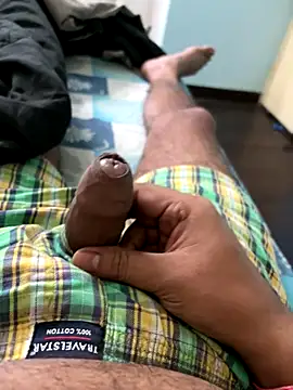 Snapshot of yourheroforfun chatting on 11-24-25, 06:40 yourheroforfun online show from 11-24-25, 06:40