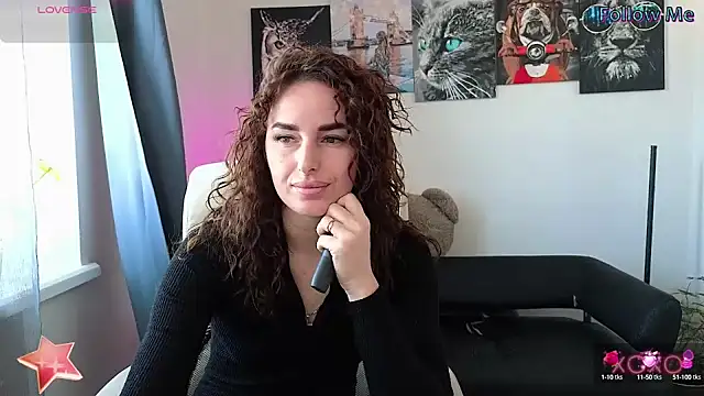 Snapshot of xx_adrihanna_xx chatting on 02-21-25, 07:56 xx adrihanna xx online show from 02-21-25, 07:56