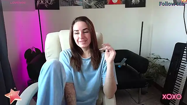 Snapshot of xx_adrihanna_xx chatting on 02-28-25, 06:21 xx adrihanna xx online show from 02-28-25, 06:21