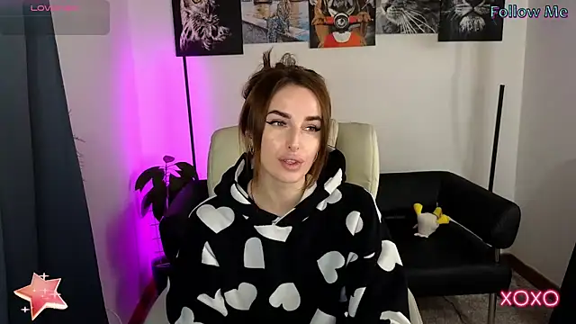 Snapshot of xx_adrihanna_xx chatting on 03-18-25, 05:42 xx adrihanna xx online show from 03-18-25, 05:42