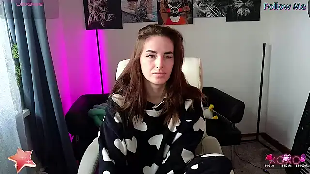 Snapshot of xx_adrihanna_xx chatting on 03-20-25, 06:19 xx adrihanna xx online show from 03-20-25, 06:19