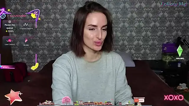 Snapshot of xx_adrihanna_xx chatting on 10-10-25, 03:22 xx adrihanna xx online show from 10-10-25, 03:22