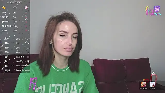 Snapshot of xx_adrihanna_xx chatting on 04-14-26, 12:33 xx adrihanna xx online show from 04-14-26, 12:33