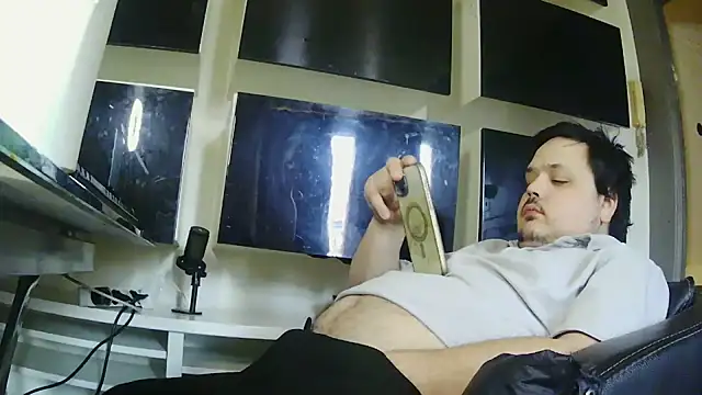 Bebemickey75 online show from 03-20-26, 05:07