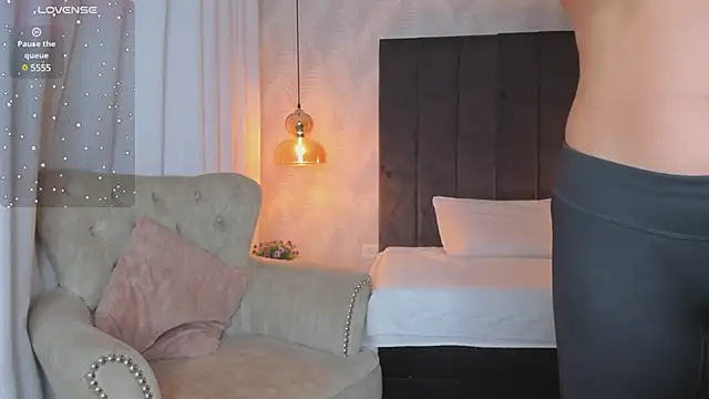 kataliina   online show from 01-14-25, 12:03