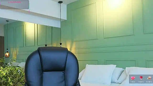 kataliina   online show from 09-14-25, 11:42