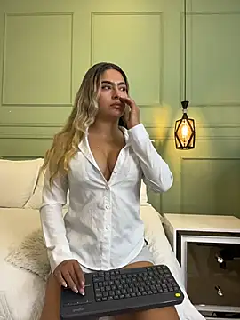 kataliina   online show from 04-20-26, 11:57