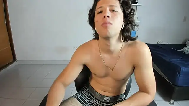 imtonny19 online show from 12-19-25, 02:51