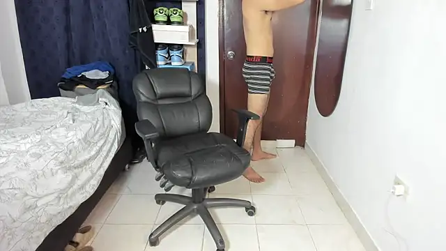 imtonny19 online show from 02-10-26, 12:15