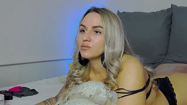 SofiJames online show from 11-11-25, 07:08