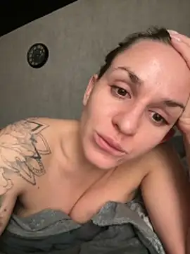 SofiJames online show from 11-11-25, 07:25