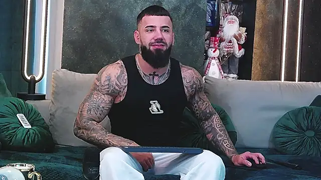 masterkingofmusclee online show from 12-27-24, 09:17