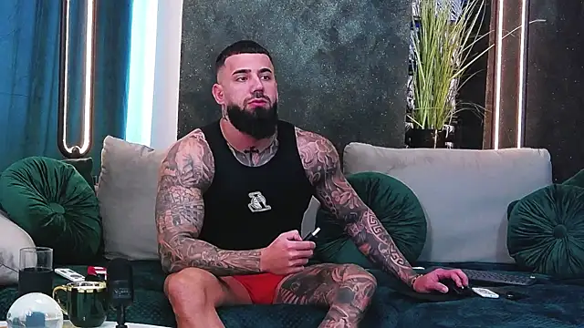 masterkingofmusclee online show from 01-28-25, 12:32