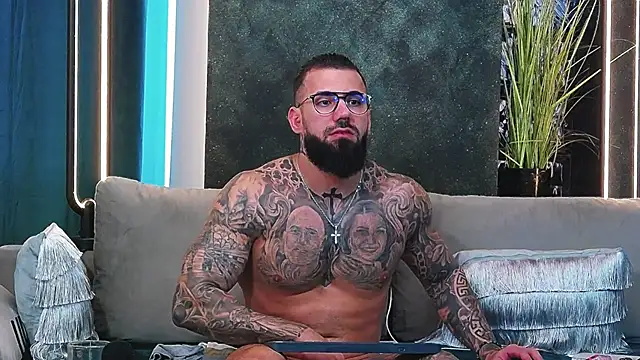 masterkingofmusclee online show from 03-06-25, 02:08