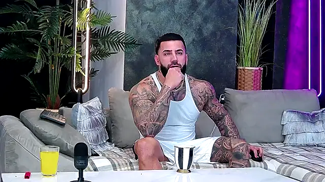 masterkingofmusclee online show from 11-25-25, 08:53