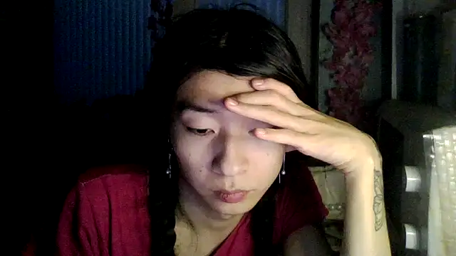 CarlyJoy online show from 10-26-25, 12:44