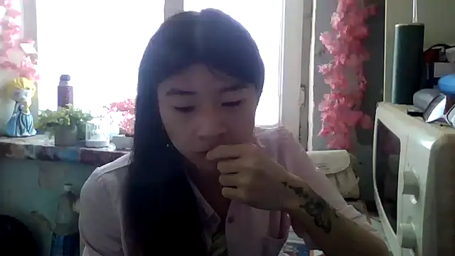 CarlyJoy online show from 04-09-26, 09:15