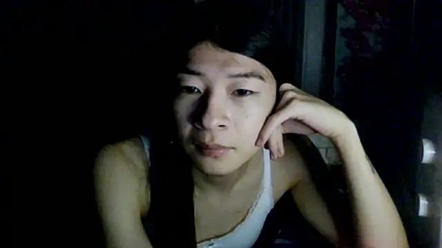 Snapshot of CarlyJoy chatting on 04-19-26, 04:39 CarlyJoy online show from 04-19-26, 04:39