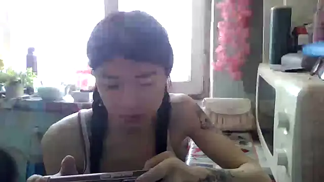 Snapshot of CarlyJoy chatting on 05-02-26, 09:03 CarlyJoy online show from 05-02-26, 09:03